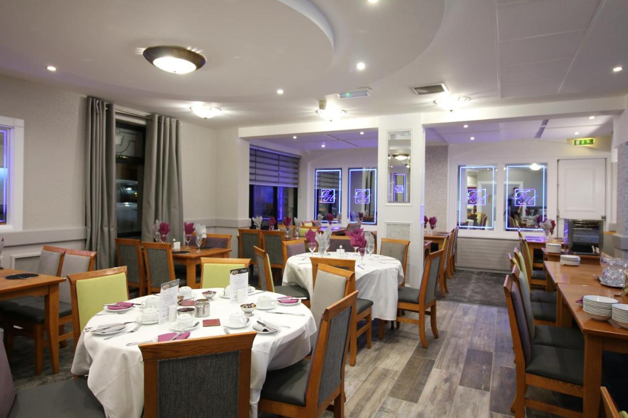 The Royal Hotel Кукстаун Екстер'єр фото